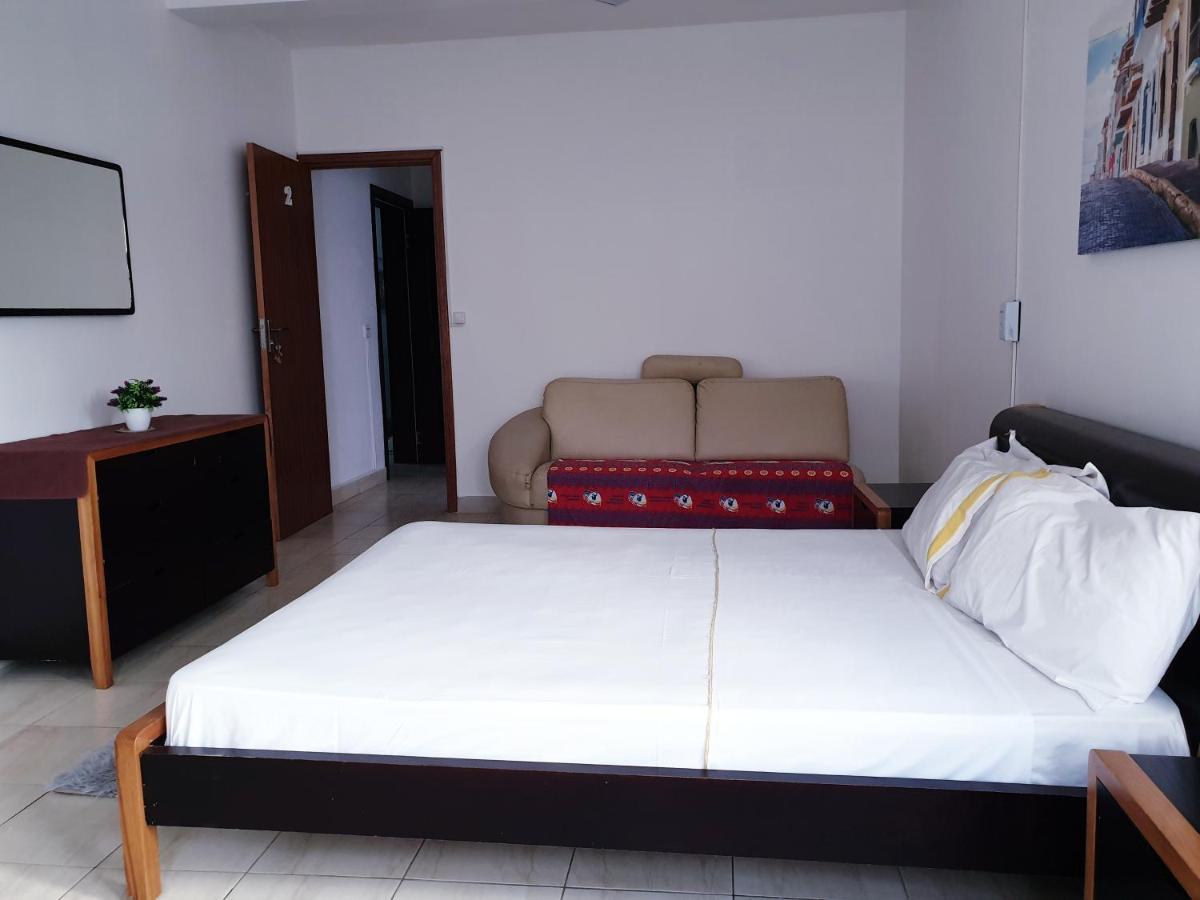 Guest House Mangui Baxu Rooms & Apartment Tarrafal  Εξωτερικό φωτογραφία