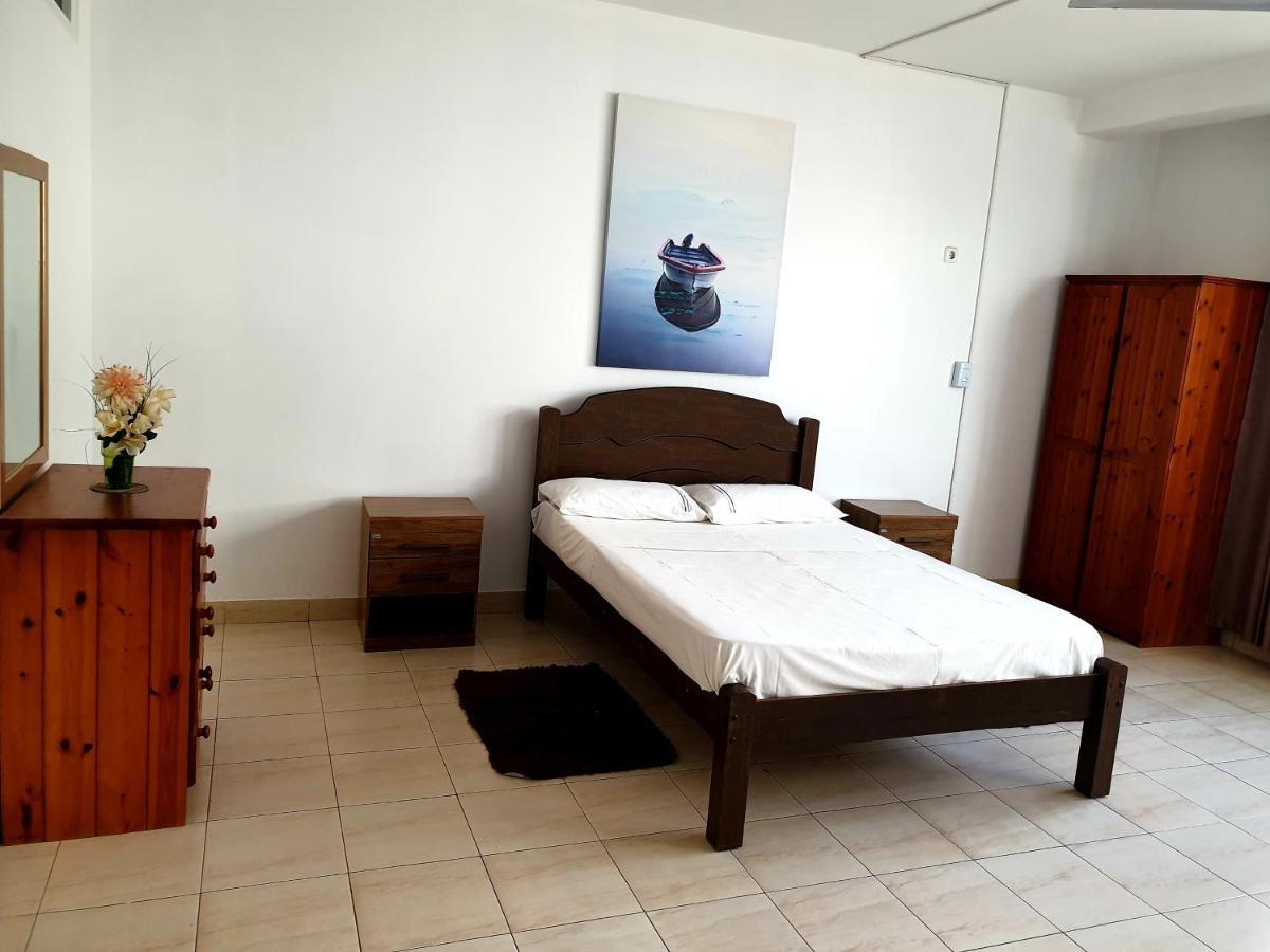 Guest House Mangui Baxu Rooms & Apartment Tarrafal  Εξωτερικό φωτογραφία